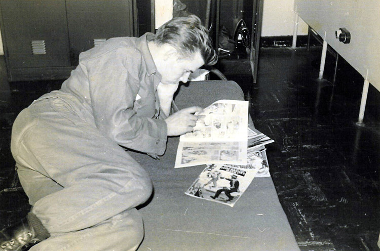 Bill Leschuk on his bunk, 1966, photo by Bill